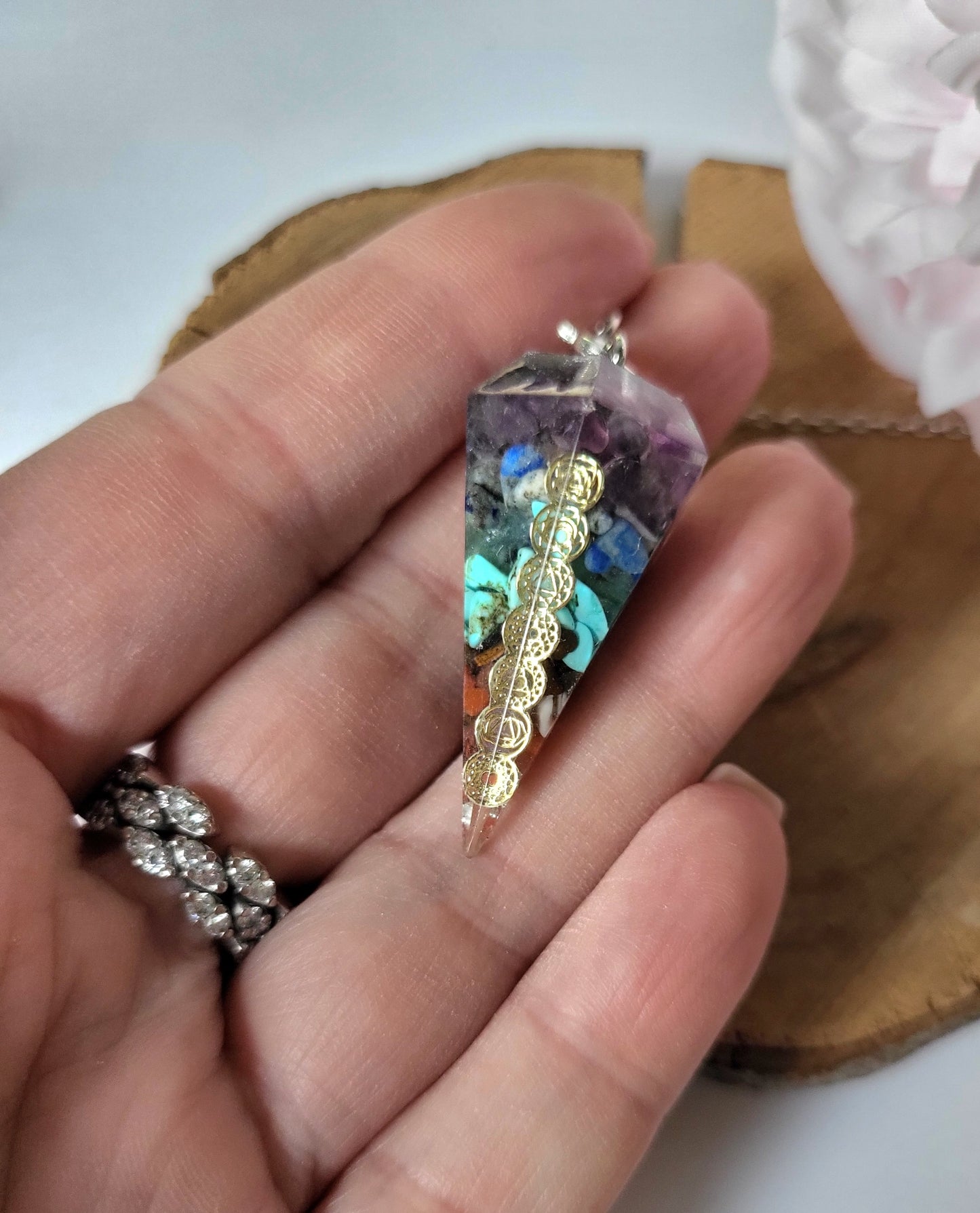 7 chakra orgonite pendulum
