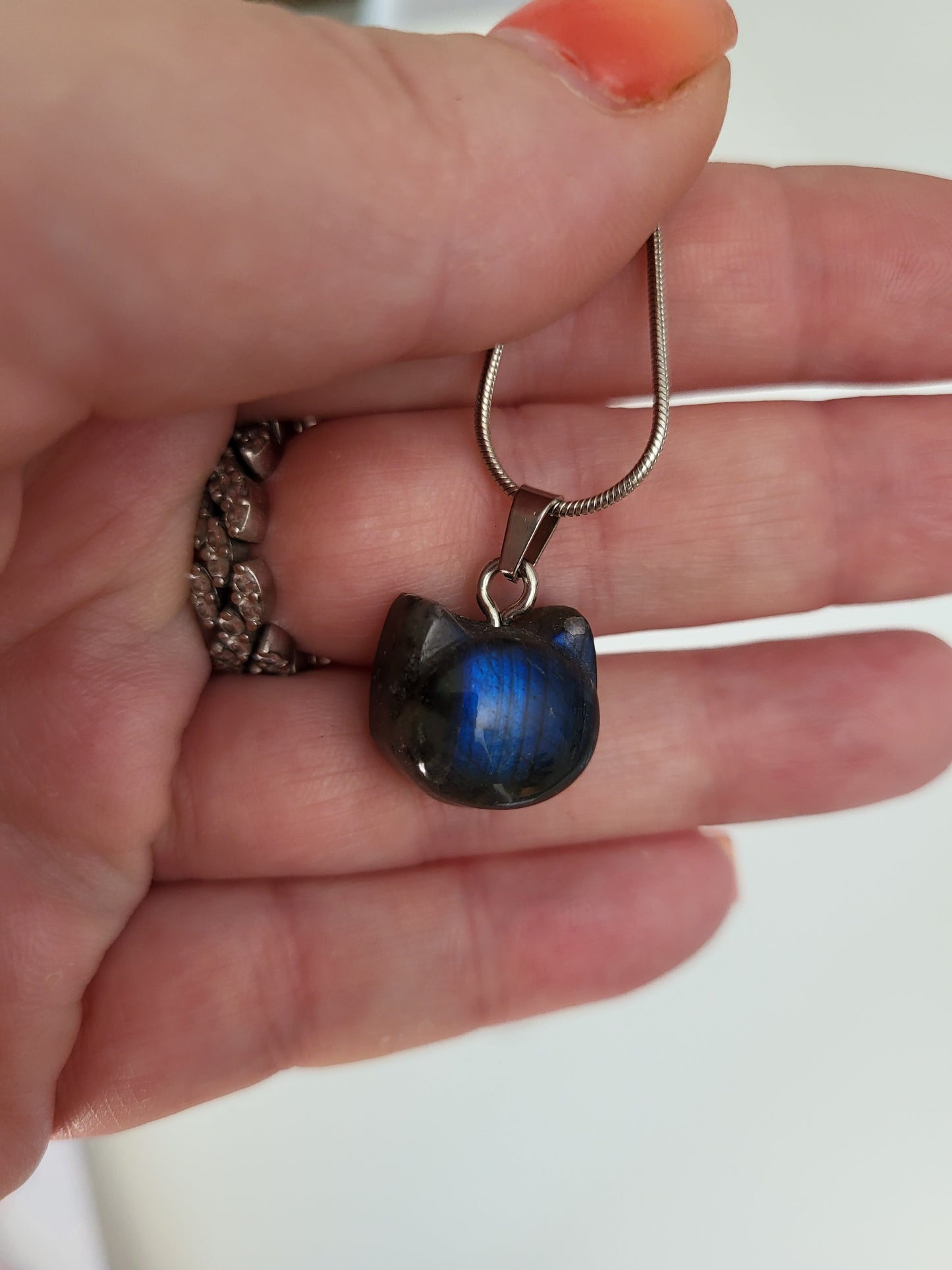 Collier chat en labradorite