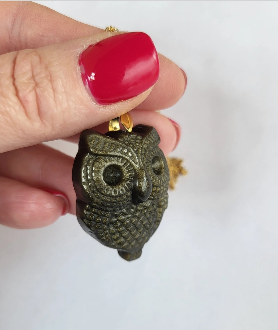 Necklace with owl pendant in golden obsidian or celestial eye obsidian