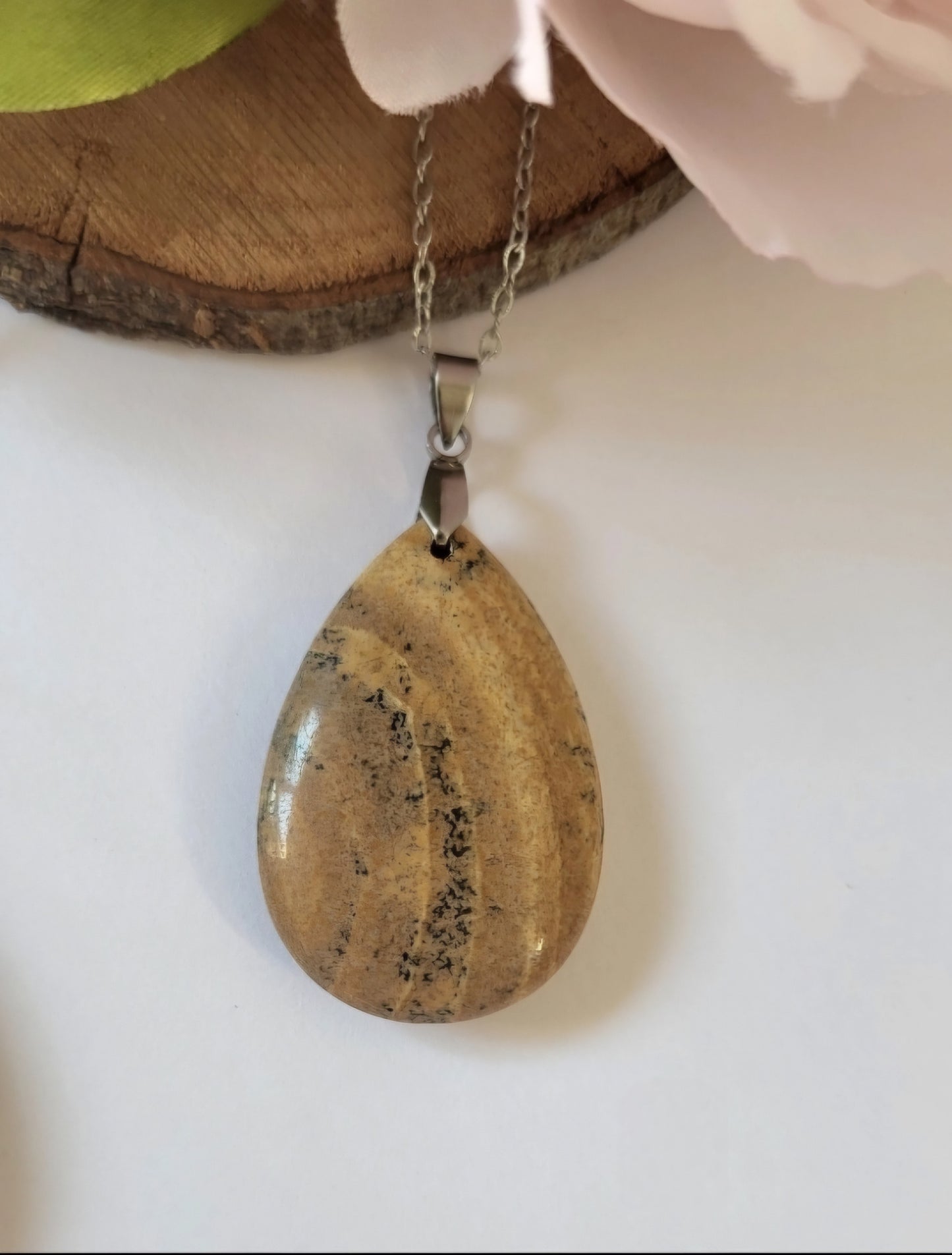 Necklace with landscape jasper pendant.