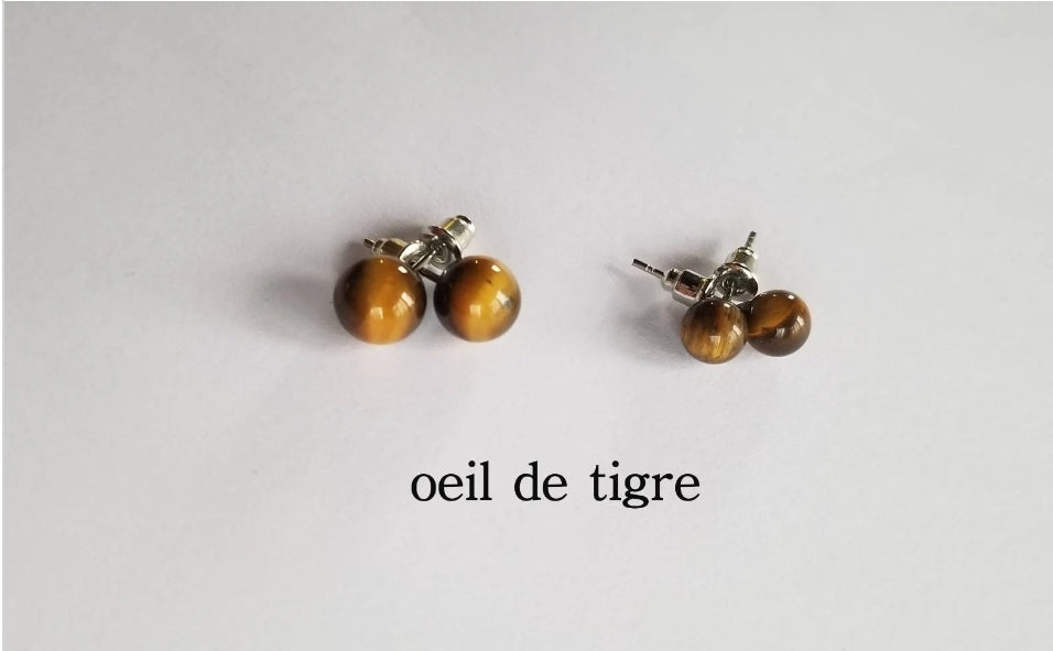 Boucles d'oreilles en quartz rose, améthyste, obsidienne, oeil de tigre ou cornaline. 2 tailles disponibles.