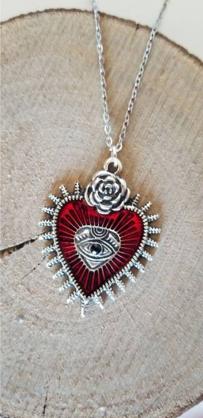 Collier coeur ex-voto