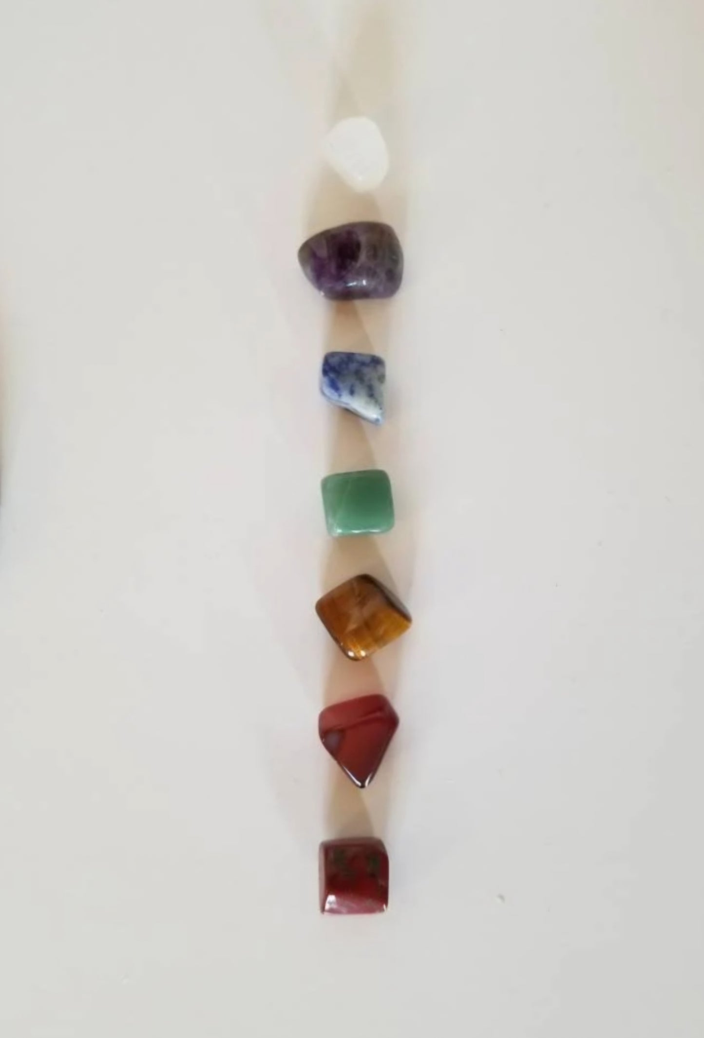 Lot de pierres 7 chakras.